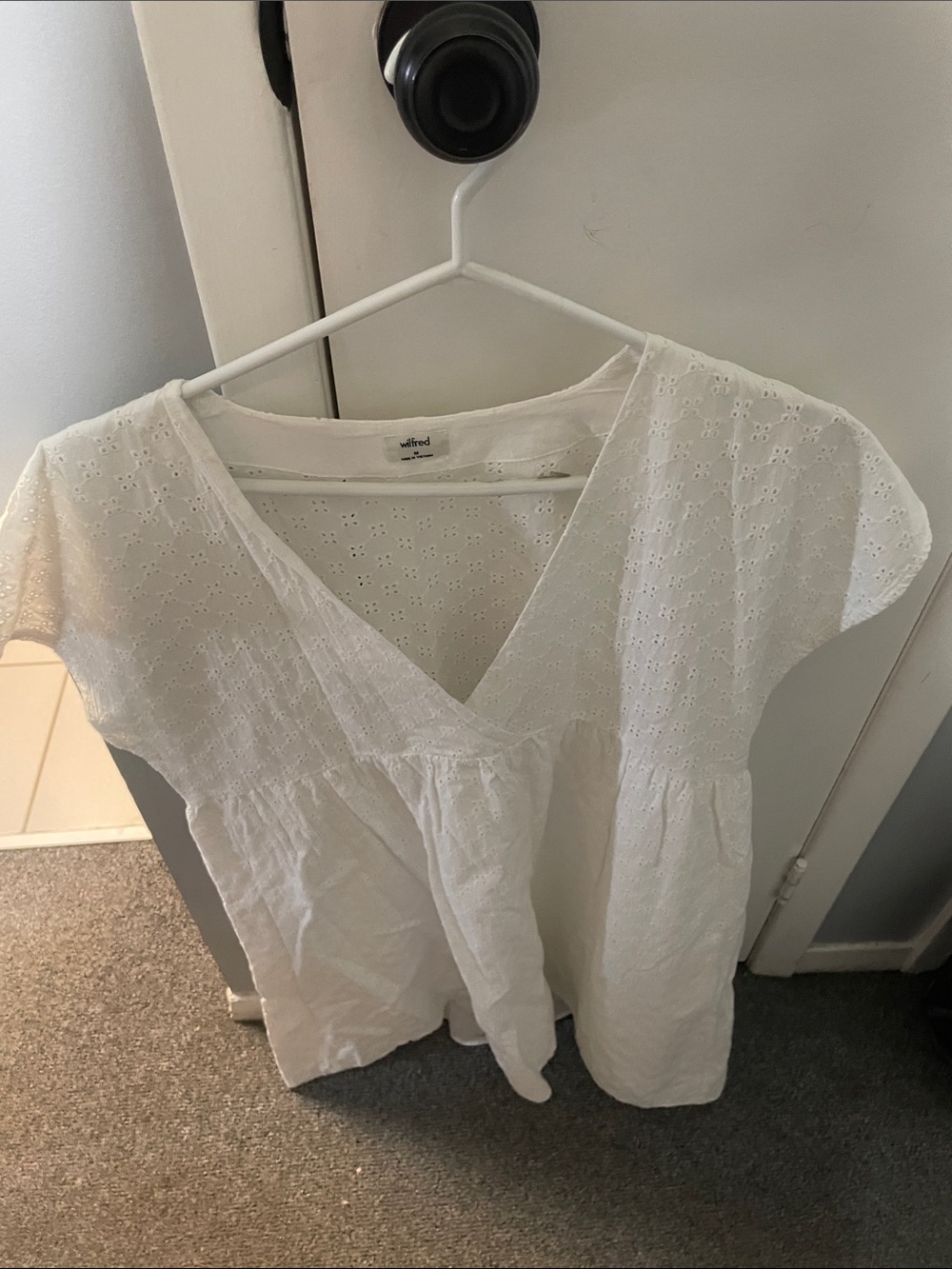 Wilfred White Eyelet V-Neck Peplum Blouse